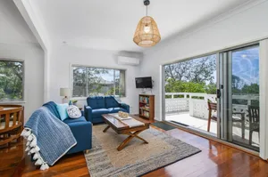Image of Salt Breeze Upstairs - 2BR, 1 Bath, Pets OK