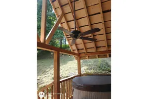 Image of Sawmill Retreat located near Summersville Lake\/ Gauley River with hot tub