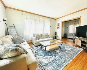 Image of St.Paul,Minneapolis,Maplewood,Woodbury Family Home