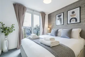 Image of Cozy 3 Bedroom Terrace Cottage in Epsom