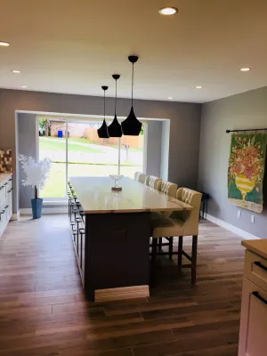 Image of Super close to campus and Lloyd Noble Center. Clean home with updated kitchen.