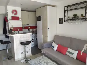 Image of Rez de Jardin Moderne 300 m de la mer