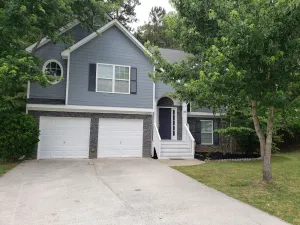 Image of SPACIOUS Cartersville HOME that SLEEPS UP TO 13 PEOPLE and 12 min. to Lakepoint!