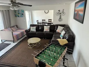 Image of 3-bedroom farm stay just 10 minutes from Lodi\/Acampo vineyards