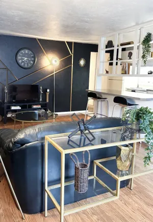 Image of Ebony Escape- gym, sauna, hot tub, seasonal pool