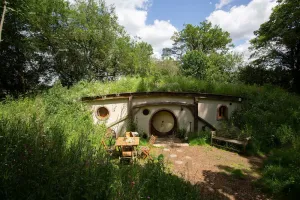 Image of Entire Hobbit Hole Subterranean House Pod Hollow Pet Friendly Private Garden