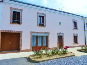 Image of Gite de vieille maison rouge