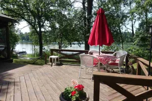 Image of Cottage & Suite on a Quiet Lake + Free Kayaks!