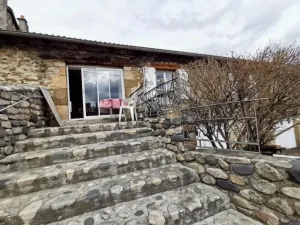 Image of Charming 19th-Century Barn in Quiet Village with Nearby Chateau, Historic Sites & Outdoor Activities