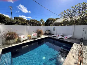Image of Gold Coast-Miami Mid-Century Beach Home With Pool