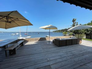 Image of EXCEPTIONAL VILLA BY THE LAKE IN A QUIET AREA WITH PRIVATE PONTOON