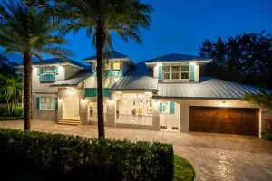 Image of Upscale 2018 Elegant Mansion with Pool