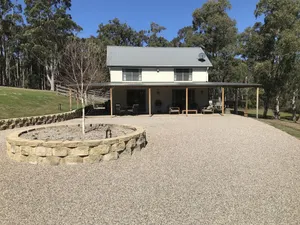 Image of Megalong Valley, home of the mill