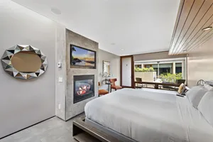Image of Enjoy the Best of Both Worlds: Relax, Surf, Swim, and Cook! 5