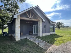 Image of Cozy Ranch Guest Home located between Granbury and Glen Rose.