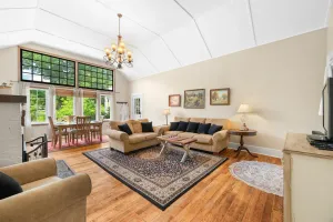 Image of Pet Friendly, Hot Tub, Historic Cottage Downtown