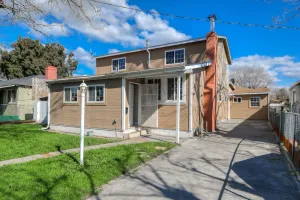 Image of 4+br\/2ba house near OaklandAirport & RaiderStadium