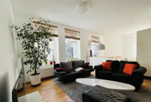 Image of Large and bright city center apartment - vacation apartment