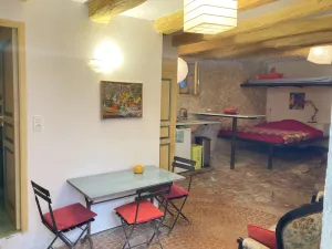 Image of Sainte Croix lake studio