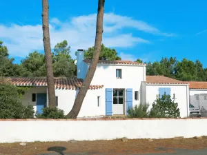 Image of Holiday Home Les Brisans by Interhome