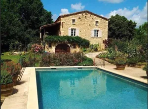 Image of Grand Vue vert -Spacious 2 Bedroom  Gite,heated pool on edge of medieval village