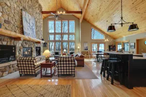 Image of Golf Privileges | Country Club | 5 miles to Downtown | Hot Tub | Sleeps 20
