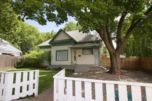 Image of Whitman Bungalow · Whitman Bungalow