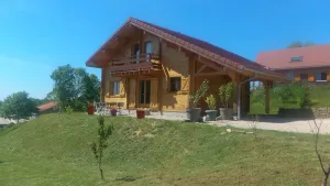 Image of Authentic chalet in the heart of the lake region and close to ski resorts