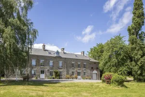 Image of Chateau Pommiers - Four Bedroom Villa, Sleeps 8