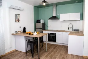 Image of 💚 Cosy Green 💚 Clim Wifi 2 persons