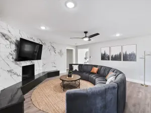 Image of Ridgefield Estate 5BED Backyard Games