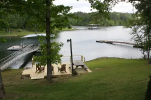 Image of BEST DEAL on SMITH LAKE \/Level\/Convenient\/Great Beautiful View