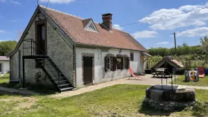 Image of 10 minutes from Guédelon, quiet house with large garden not overlooked