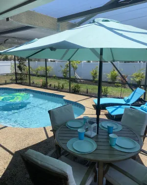 Image of Barefoot Dreams 2 Bed 2 Bath Private Pool Home - Fenced In Yard -10 min to beach