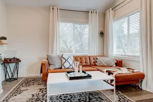 Image of Cabin style home in the heart of Vancouver. Steps from public transportation!