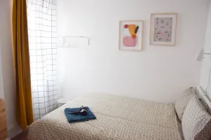 Image of SMALL DOUBLE ROOM IN HEART OF LEICESTER -4D