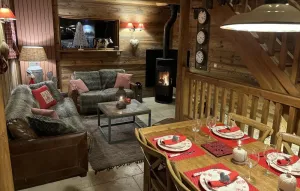 Image of Chalet, 50m from shops, terrace, fireplace or stove, tv, 100m², Les 2 Alpes