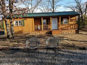 Image of Cabin for two on 160 Acres,less than 20 min from Choctaw Casino Durant OK