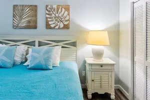 Image of Lazy Daze Double King Suite Ocean Pointe 2310