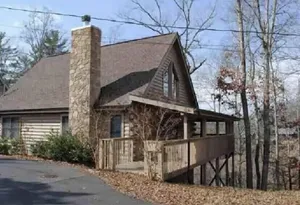 Image of Cabin w\/ loft & beautiful updates, indoor fun\/hot tub\/new grill & communal pool!