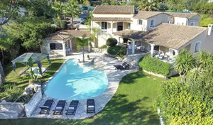 Image of VILLA 330m2 heated pool and Jacuzzi