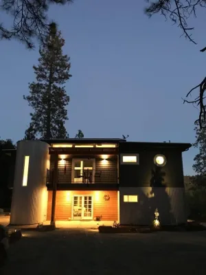 Image of New Rollins Lake Retreat