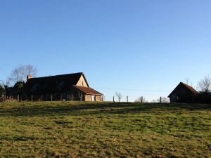 Image of Charming cottage large capacity spacious and comfortable large south facing garden