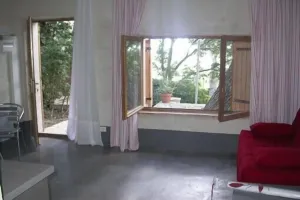 Image of Charming Mazet, completely renovated, very quiet, in pine forest, near the center