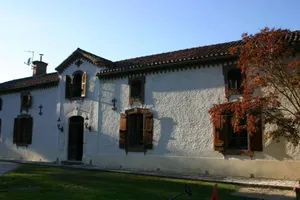 Image of Very spacious and luxurious holiday home on quiet estate 1880 with pool