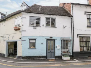 Image of COBBLERS COTTAGE, romantic in Upton Upon Severn