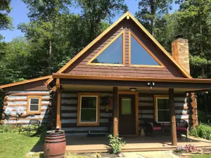 Image of Rustic charm: Escape Naturally at 5 Star Cabin in Brown County