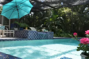 Image of Tropical Beach\/Town Studio Prime Mainland Location