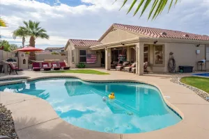 Image of Glendale Game Day Getaway!