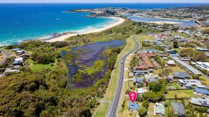 Image of Moorhead beach cottage Bermagui - 60 Wallaga Lake Road